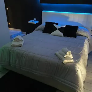  Bed & Breakfast Rial