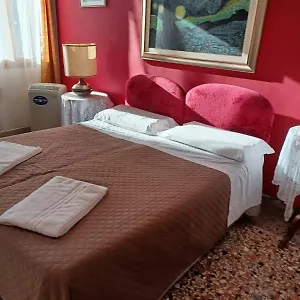 Princess Canal View Apartament Wenecja