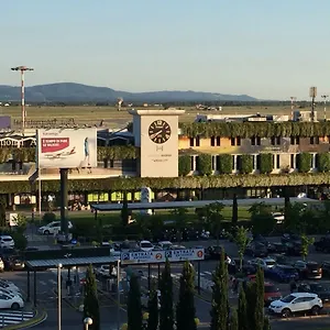 Airport A Casa Di Lucia Apartament Piza